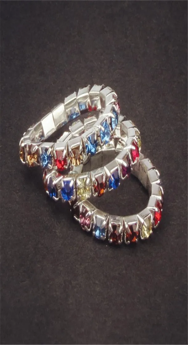 Anello nuziale elastico con strass in cristallo a fila singola super economico6267994