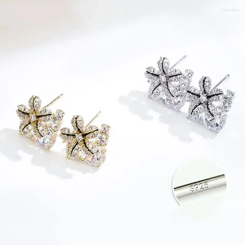 Boucles d'oreilles à clous pour femmes, tempérament de mode, Zircon sauvage incrusté, boucle d'oreille de mariage pour dames, étoile de mer Simple