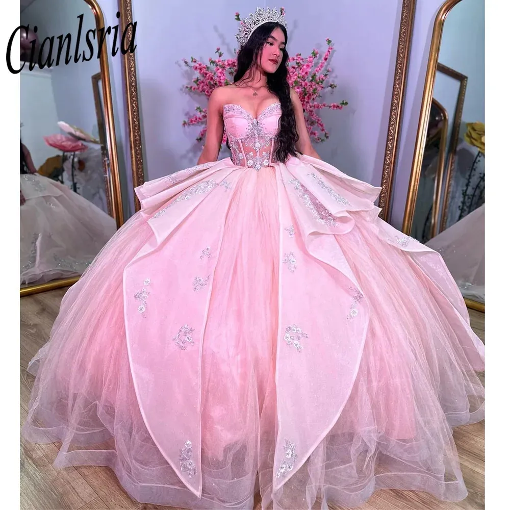 Abiti Quinceanera in cristallo con perline rosa illusione Abito da ballo senza spalline Gonna staccabile Appliques Dolce 15 Abiti XV Anos