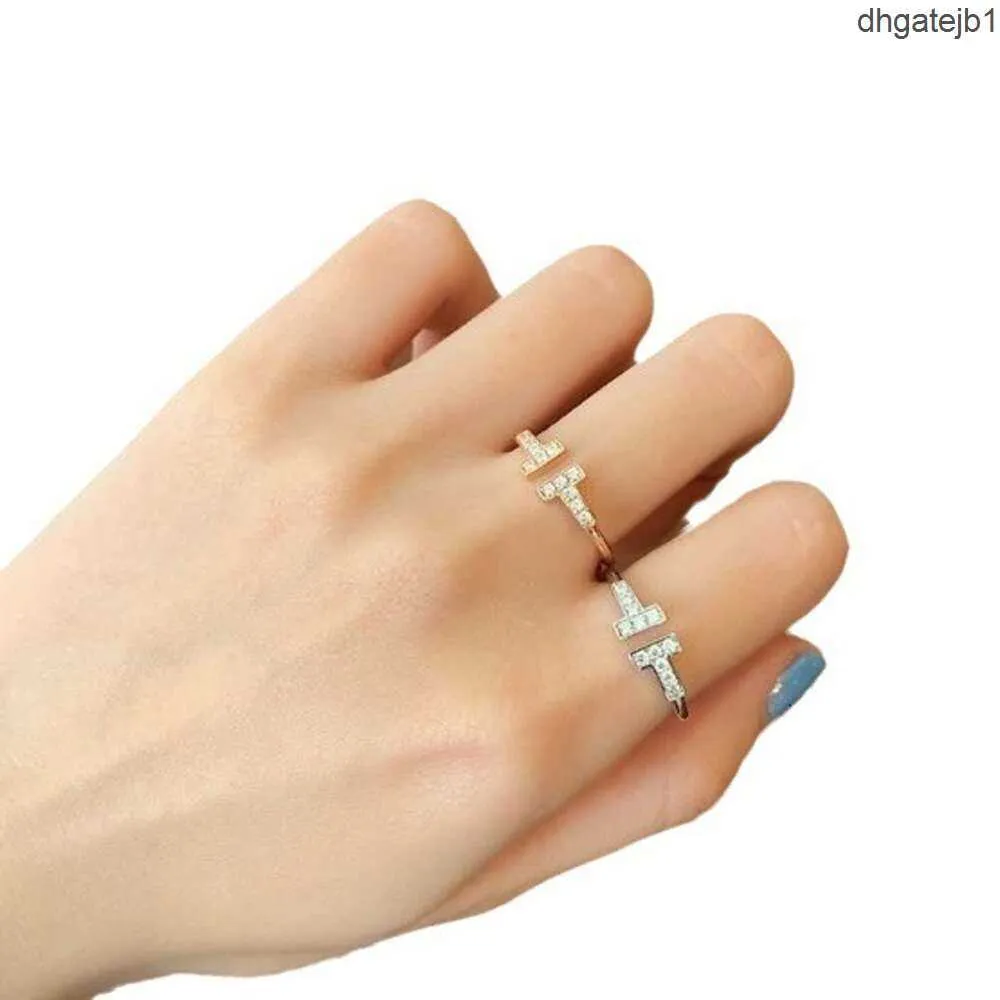 Band T-Buchstabe Doppelt mit Schmuckringen Tiffanyisn Offener Diamantverzierung Glatter Körper Vielseitiger modischer verstellbarer Ring Sjpv