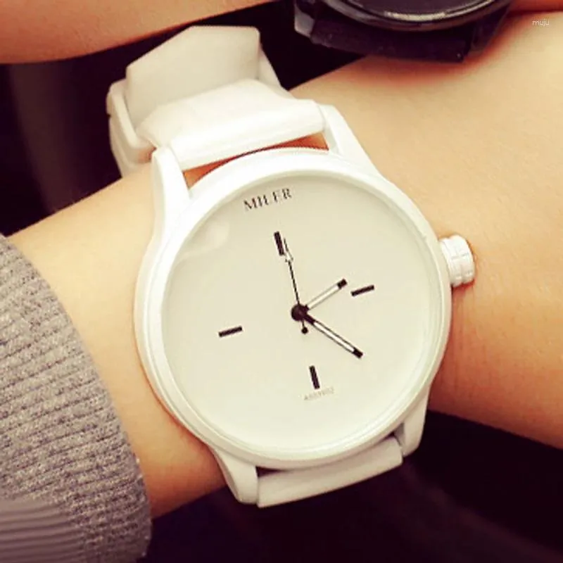 Relógios de pulso Sdotter Moda Casual Relógio Branco Mulheres Miler Silicone Strap Quartz Senhoras Casal Relógios Unissex Horloge Dames Rel