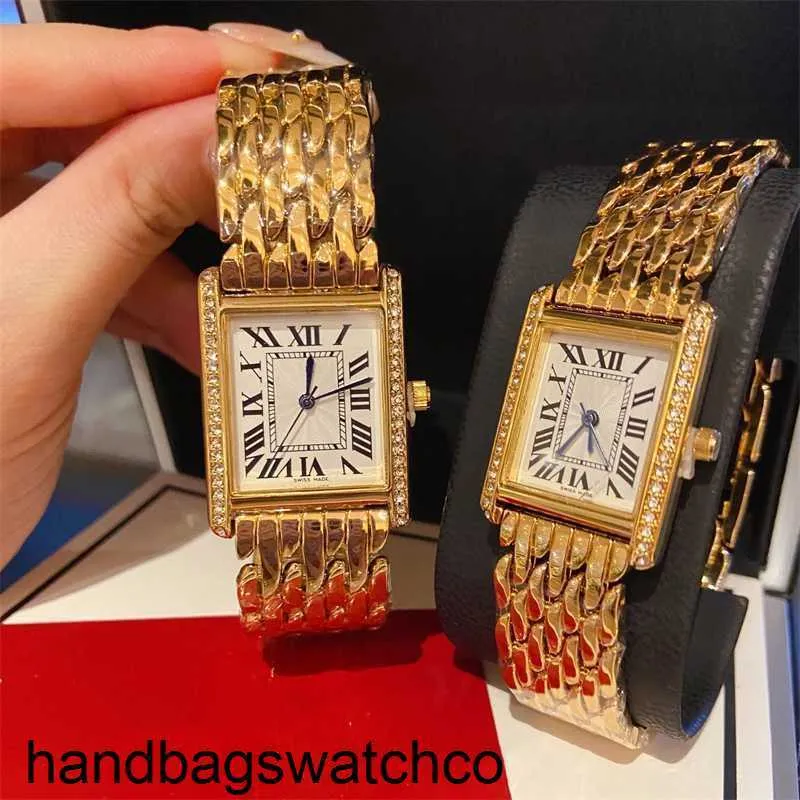 مصممة مختارة فاخرة مصممة له وساعاتها في الساعات عتيقة دبابة الساعات الماس Gold Platinum Rectangle Quartz Watch Gails Stainless Steel Fething ZC الزوجين