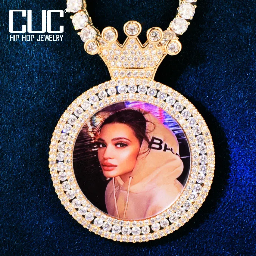 Necklaces Custom Crown Round Photo Pendant For Men Women Solid Back Bling Zircon Make Memory Picture Necklace Chain Hip Hop Jewelry