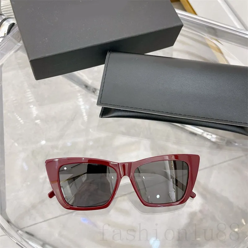 Designerskie spolaryzowane okulary przeciwsłoneczne męskie szklanki damskie Wygodne odcienie na zewnątrz przenośne wykwintne designerskie okulary przeciwsłoneczne kobiety PJ020 C4