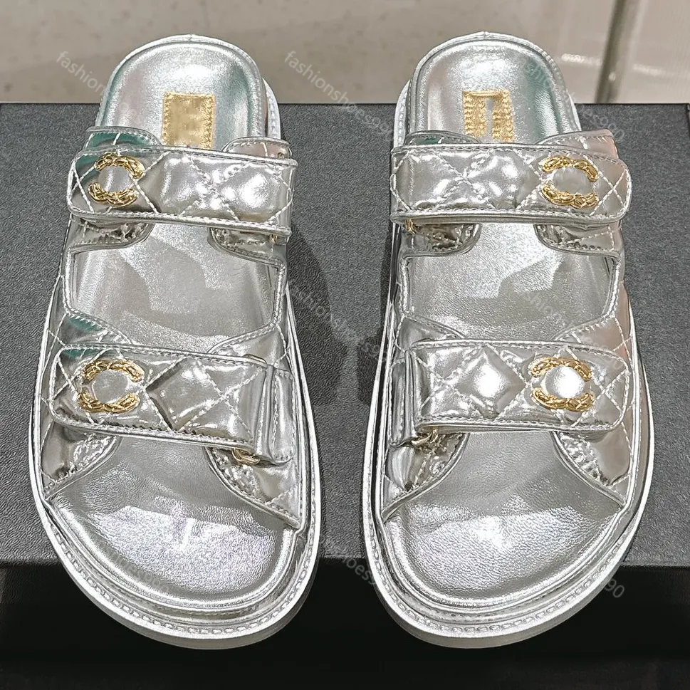 Sandálias de plataforma de luxo designers slides mulheres sapatos kurt geiger moda verão praia sandálias preguiçoso pelúcia macio couro grosso salto plano sapato casual 35-42 com caixa 10a