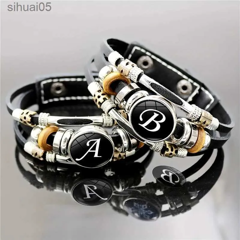 Armbanden met 26 Engelse letters, PU-leer, armbanden, retro punkstijl, handgemaakte meerlaagse handsieraden met kralen, paar geschenken YQ240226