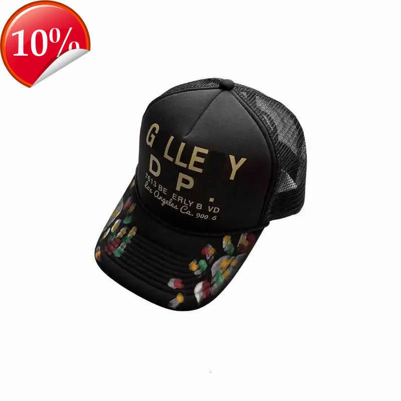 2023 Caps Gp Graffiti Hat Hat Casual Literting Galery Curved Dept Rzut Brim Baseball Cap Męskie litery Drukowanie Hatsdwjw