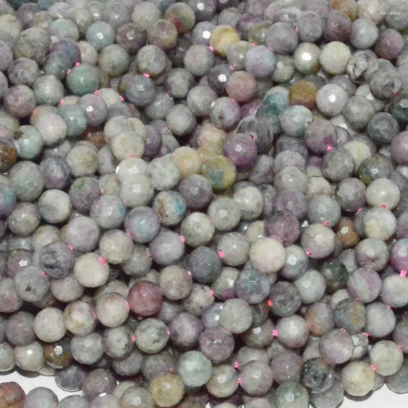 Pierres précieuses en vrac Rubis naturel en fuchsite / Perles rondes facettées 6mm