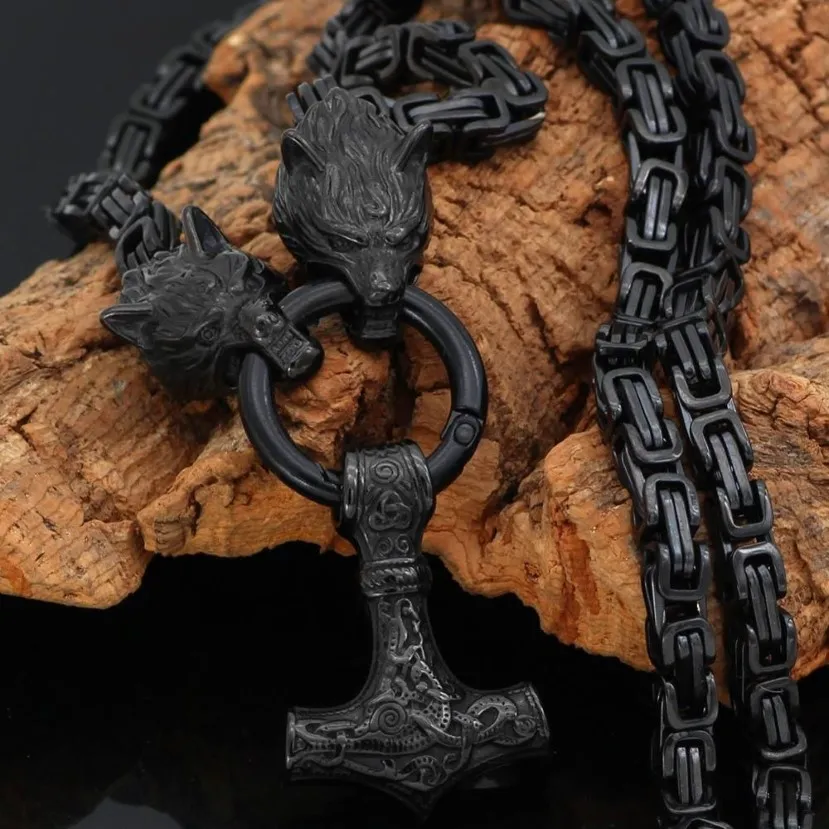 Punk Nordic Viking Never Fade Hommes Colliers en acier inoxydable Celtic Wolf Rune Accessoires Pendentif roi Chaîne Norse Amulette Bijoux Y180j