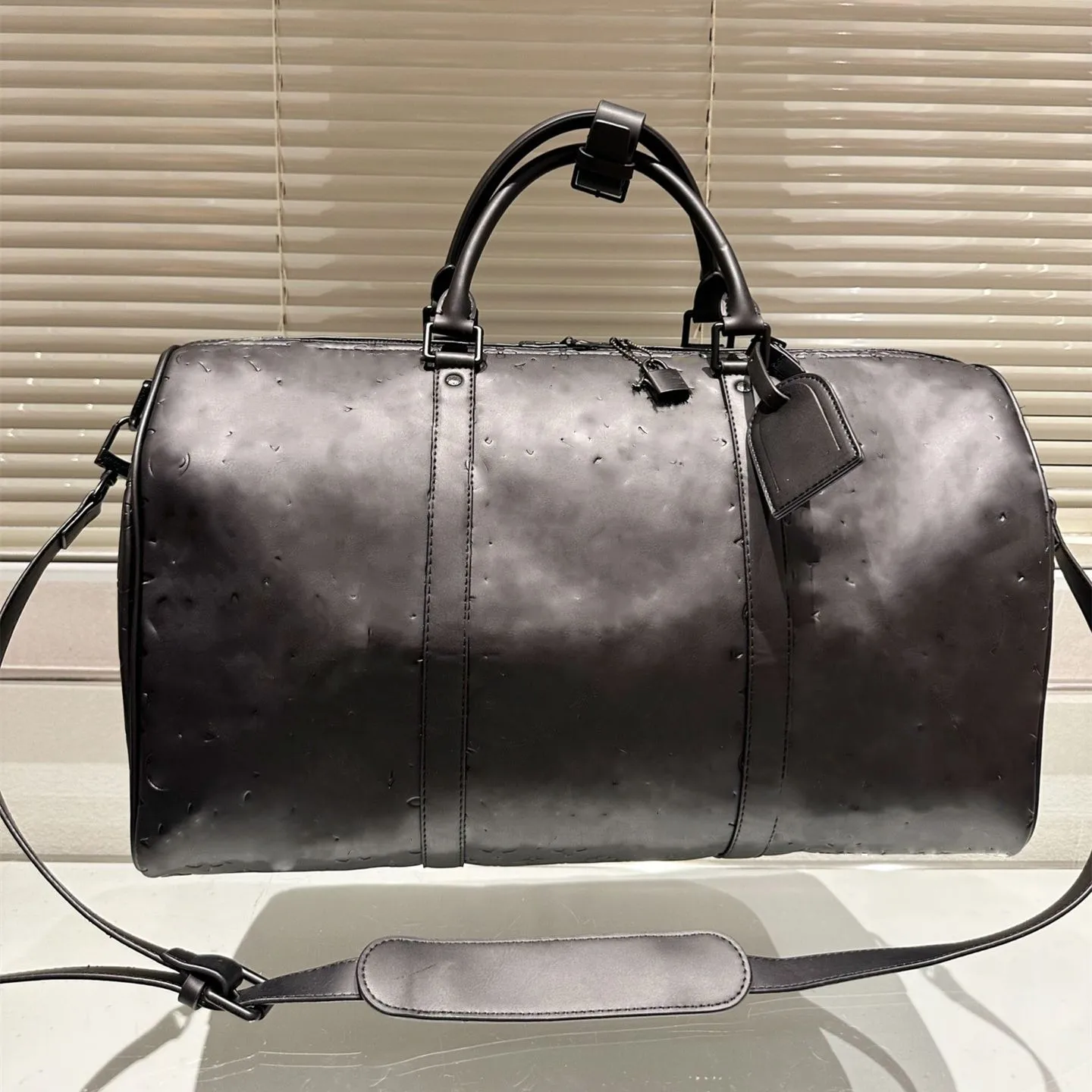 Keepall 50 45 Borsa da viaggio in pelle di grande capacità da uomo di alta qualità Borsa da esterno di design di lusso Borsa a tracolla in rilievo Borsa a tracolla staccabile