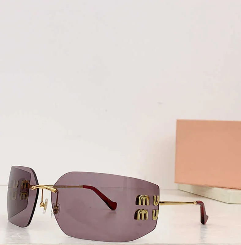 Gafas de sol para mujeres Miumius Luxurys Diseñadores Gafas de pasarela Gafas cuadradas de alta calidad Feminidad