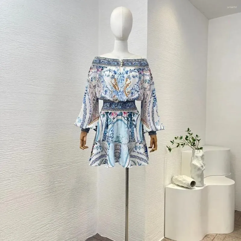 Casual Dresses Top Quality 2024 Silk White Blue Porcelain Print Slash Neck Diamonds Women Mini Dress