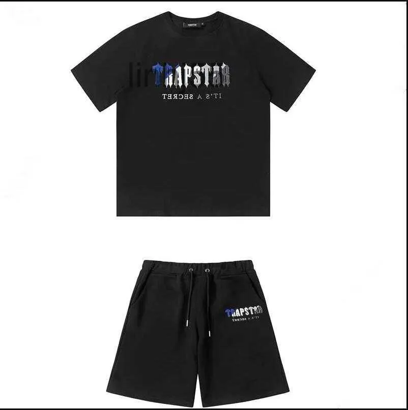 Herr t-shirts herr märke tracksuit t-short shorts kostym uppsättningar sommaren plysch broderi trapstar kort ärm sportwearewh19yzz