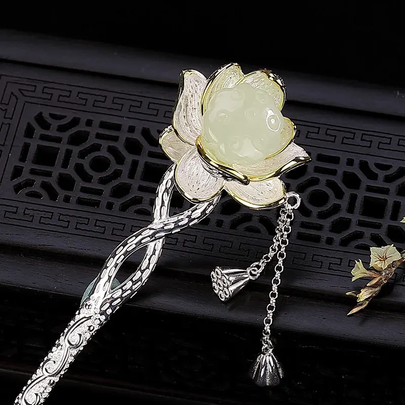 Bijoux de luxe 925 en argent Sterling bâtons de cheveux à la main Lotus épingles à cheveux Hetian Jade accessoires de cheveux long gland pendentif bijoux de cheveux