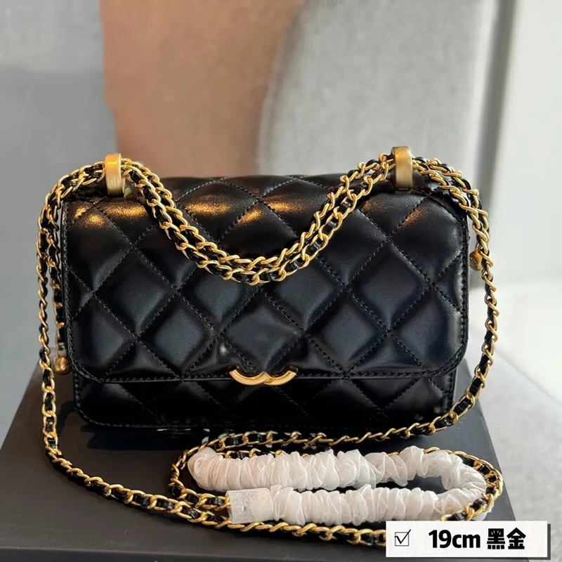 Woc Designer Women Shoulder Bag 19cm Leather Diamond Gold Hardware Metal Buckle Luxury Handbag Double Gold Ball Matelasse Chain Crossbody Bags Makeup Sacoche Purse