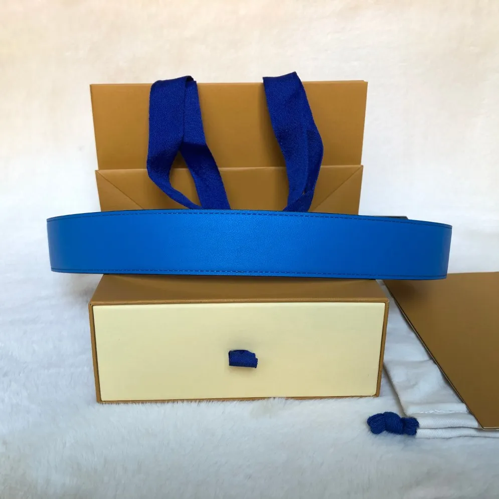 Neuer schwarzer Brief, Blume, blauer Boden, reversibler Gürtel, hochwertiges echtes Leder, Herrengürtel mit Box, Herren-Designer-Gürtel, Designer be223v