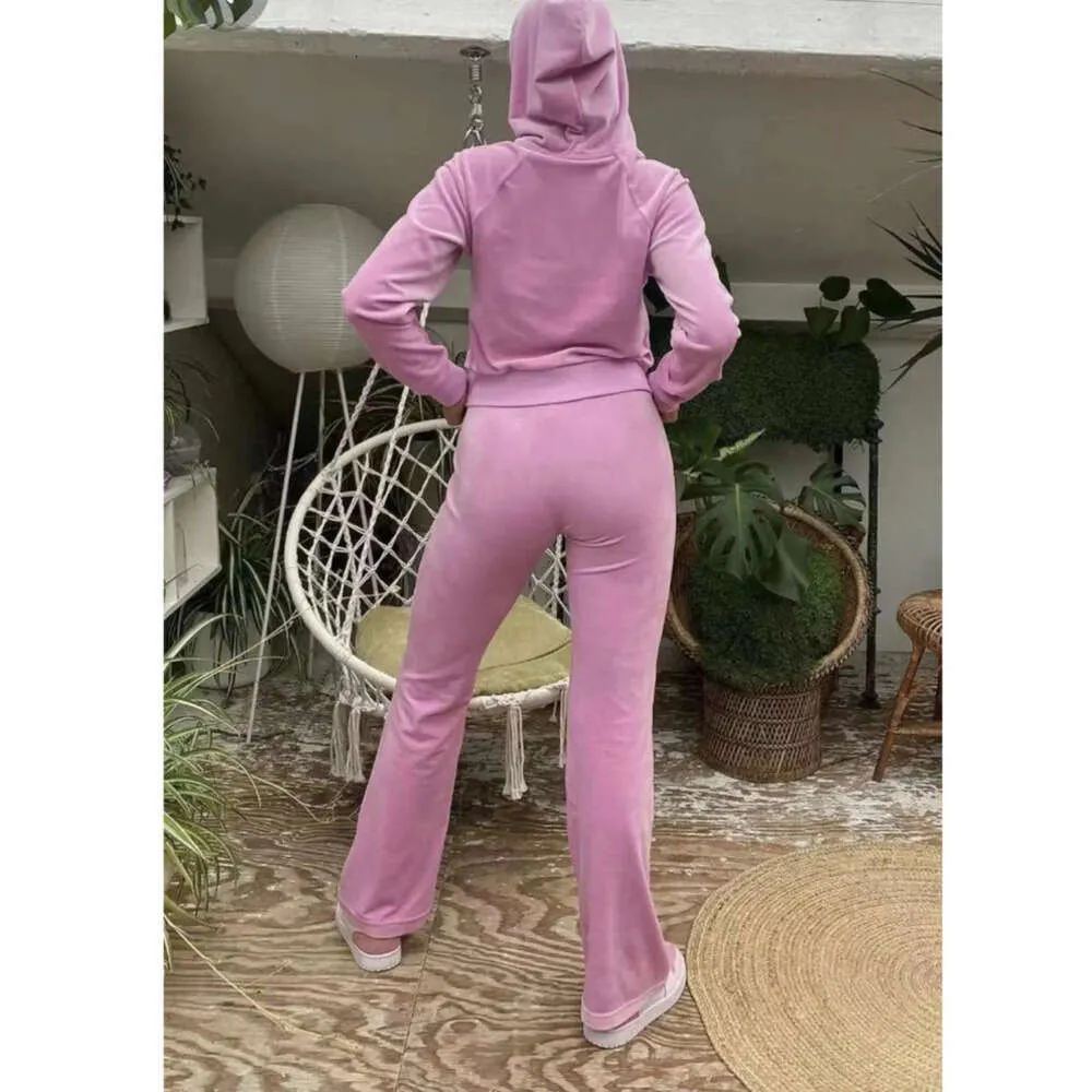 2024 Juicy 2 Parça Set Marka Tasarımcısı Coutoure Takip Setleri Kadın Kıyafetleri Spor Hırka Hoodie Skimed İki Mektup Elmas Takım Pantolon Fermuarı Ceket 999yyy