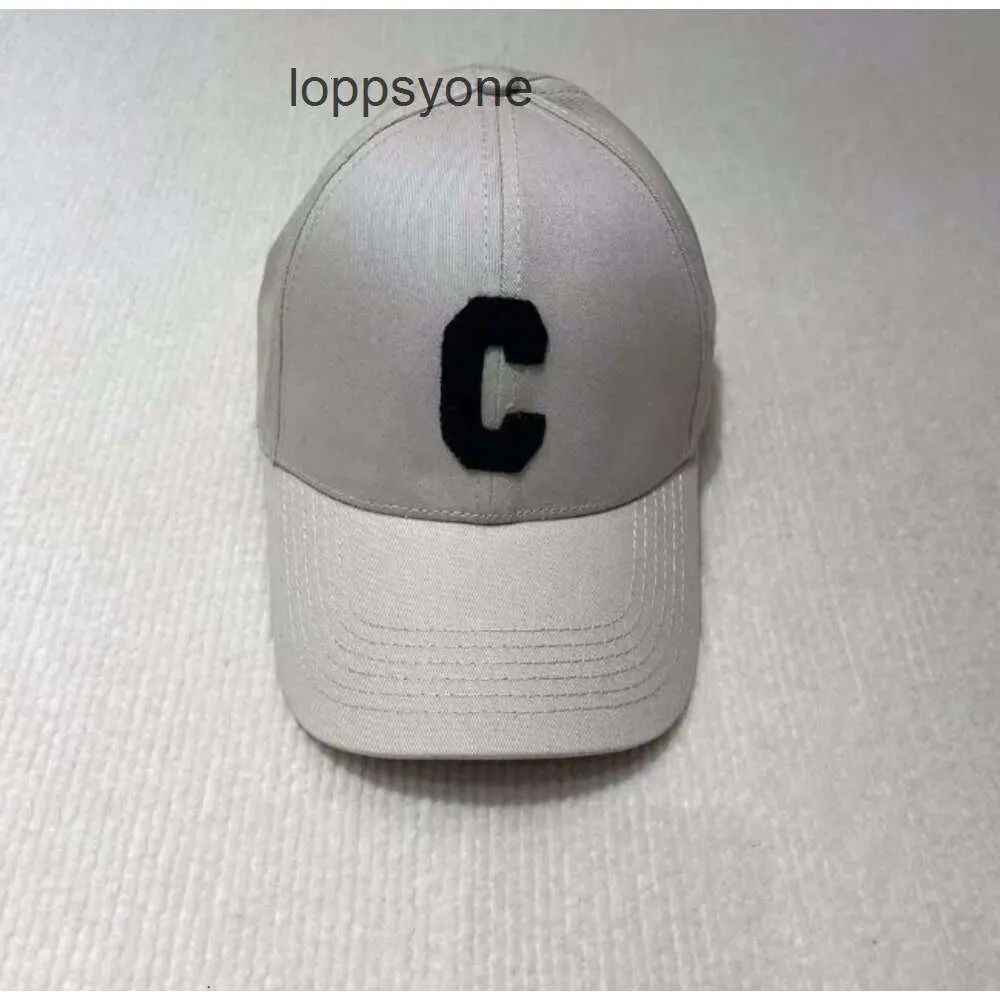 Hat Metal Buckle Autumn Designer Winter Ball Luxury Women's Caps Baseball Sports C-Letter Brodery C för män Hattar Kvinnor doftande baseball Cap Cel E7se