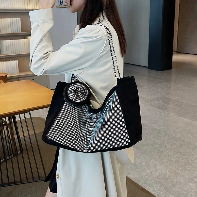 Сумки на ремне Qiaocheng 2024, новая модная сумка с бриллиантами, модная и легкая дорожная сумка большой вместимости 240427