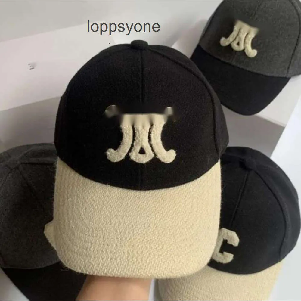 Baseball di lusso Pallone da baseball Cappello da donna autunnale Cappello isolante Lana Designer Cappelli invernali Cappelli da uomo Sport termici Celii Cappello coordinato colore Tidal Windproo OADE