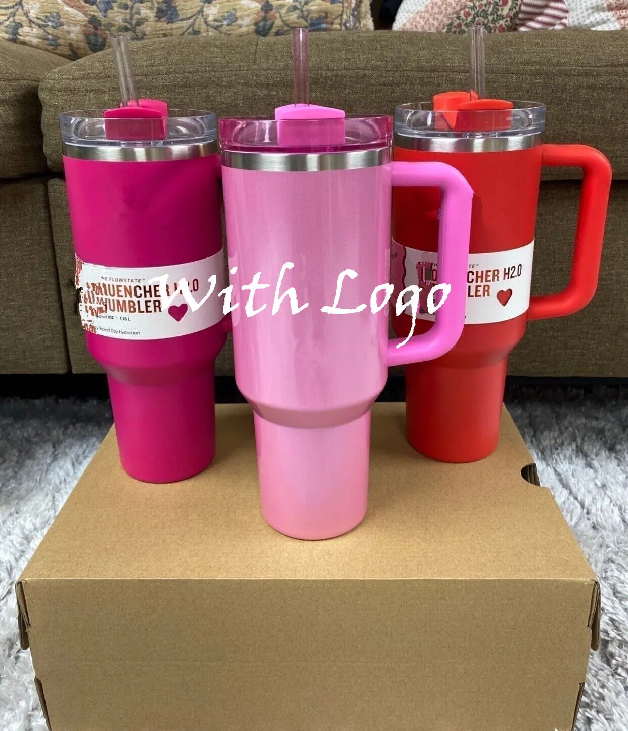 USA: s lager med 1: 1 logotyp vinterrosa röd semester släckaren h2.0 cosmo rosa parade tumbler 40 oz iced koppar 304 swig vin muggar present mål röda vatten flaskor 0227