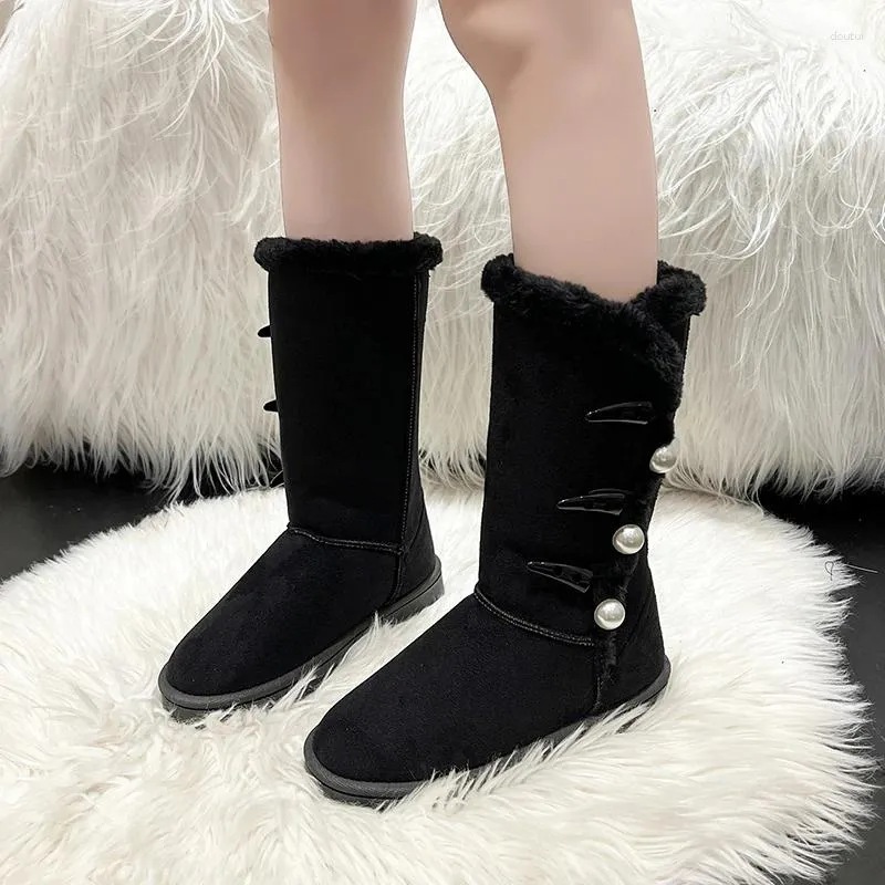 Bottes 2024 Femmes Mollets Casual Boucle Perle Chaud Court Style Peluche Dames Hiver Antidérapant Femme Haute Neige