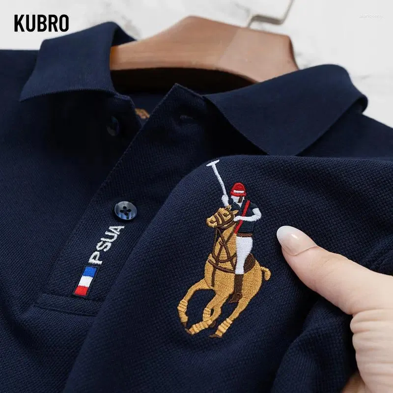 Polos pour hommes Kubro Marque Polo en coton brodé Haut de gamme Haut de luxe Summer Casual Revers T-shirt à manches courtes Mode coréenne Hommes