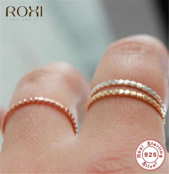 Roxi 925 Sterling Silver Rings for Women Slim Stacking Pärlade ringar Bröllop Band Eternity Stacking Ring Finger Jewel Girl Gift Q1694989