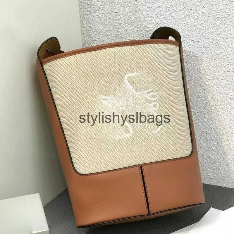 Shoulder Bags Luxury Bag Designer Crochet Handbags Woven Summer Straw Bucket Beach Totes Socialite CrossbodyH24227