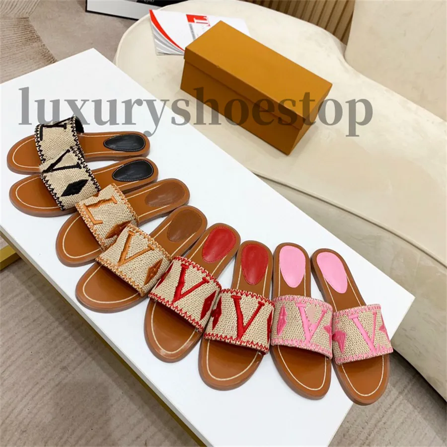 Zapatillas de mujer Sandalias planas Diseñador de lujo Moda Bordar Sandalia Carta Zapatilla Mujer Verano Playa Diapositiva Señoras Zapatos de tacón bajo