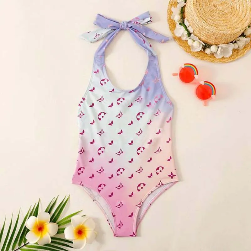 Baddräkter Småbarn Barn Swimwears Girls Kids Enstycken Designer Bikini Summer Full Letter Printed Beach Pool Sport Bading Suits Youth Spädbarn L2VY#