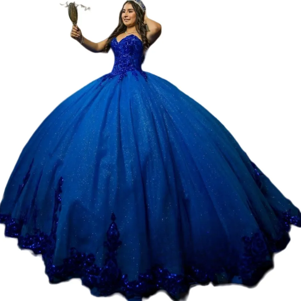 2024 Royal Blue Quinceanera Dresses Ball Gown 연인 스팽글 레이스 아플리케 구슬 얇은징 주름 당장 푹신한 주름 파티 드레스 파티 이브닝 ​​가운