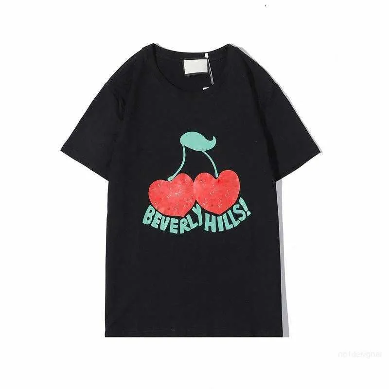 Designer Designer Summer Cherry T-shirt Mens Fashion Men Kvinnor T Shirt Kort ärm Punk Print Letter Brodery Cat Skateboard Tops Casual Tees DesignerH0O9