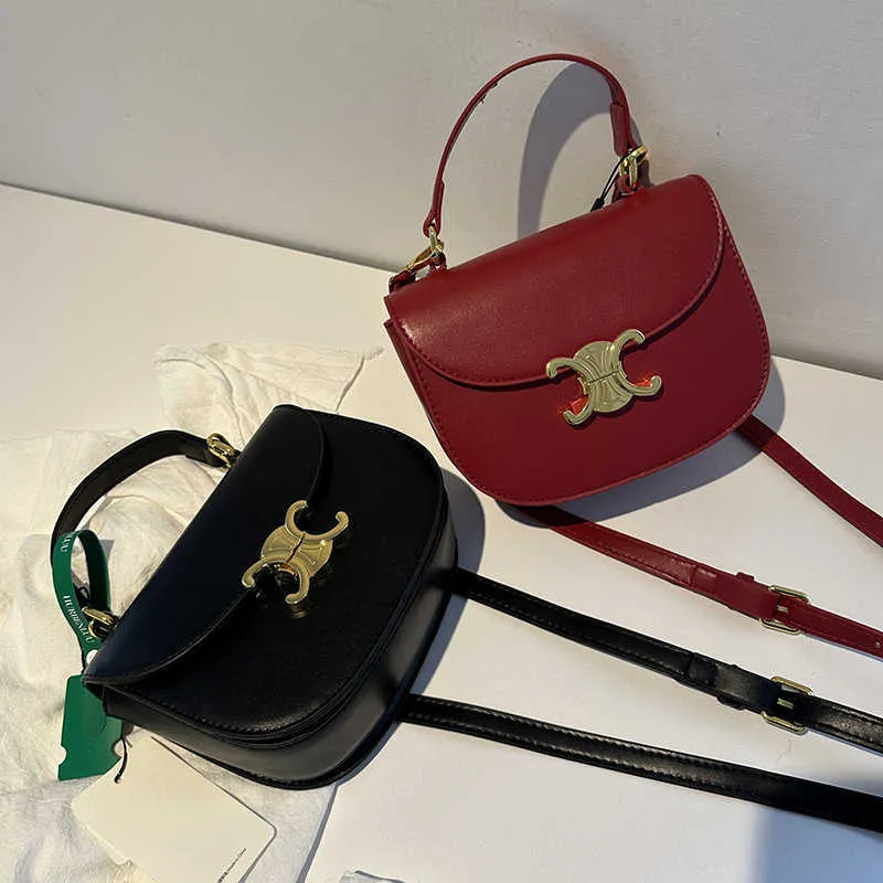 Triunfos mulher bolsa designer saco crossbody sacos esquerda cunhada sela arco triunfal mulheres mini casamento vermelho um ombro carregando