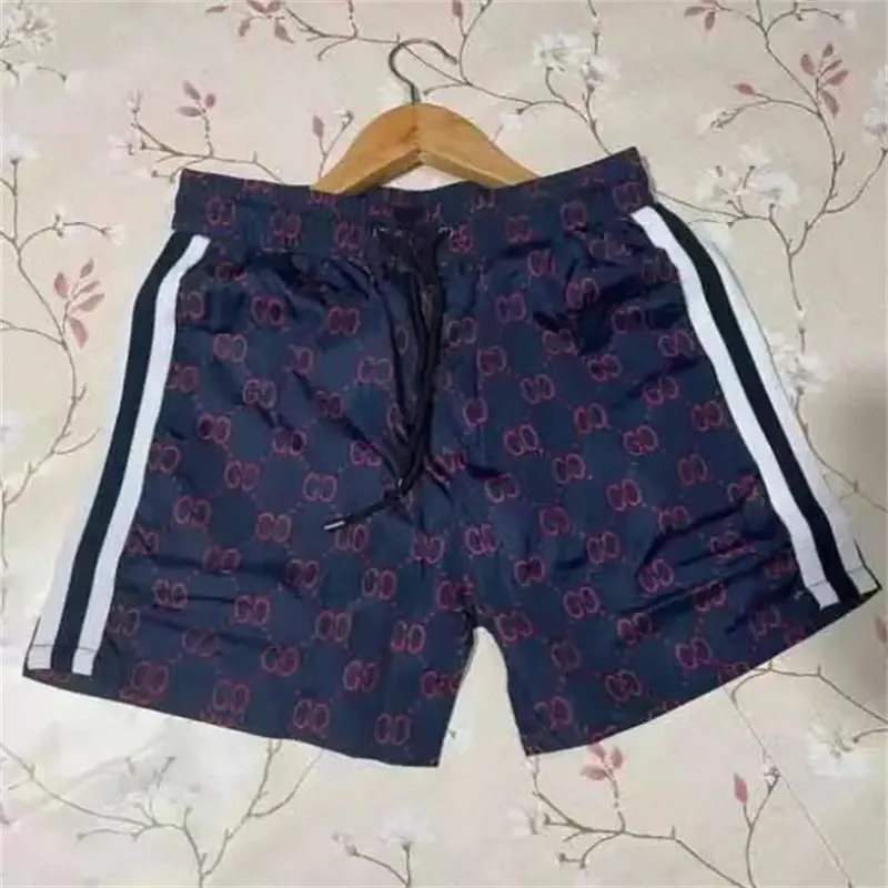 Mode d'été Hommes Designers Shorts Séchage rapide Maillots de bain Planche d'impression Pantalons de plage Hommes Swim Short Taille asiatique M-XXXL