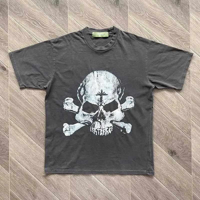 T-shirts pour hommes Vertabrae Cross Roads Influenceurs Instagram masculins et féminins correspondant à un t-shirt à manches courtes imprimé tête de mort J240228