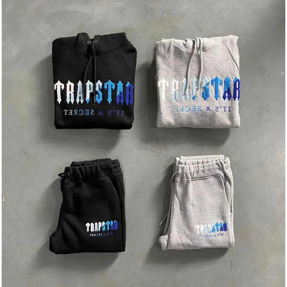 2024 Herrspårar Män Designer Trapstar ActiveWear Hoodie Chenille Set Ice Flavors 2.0 Edition 1to1 Top Quality Embroidered Motion Current 555eee