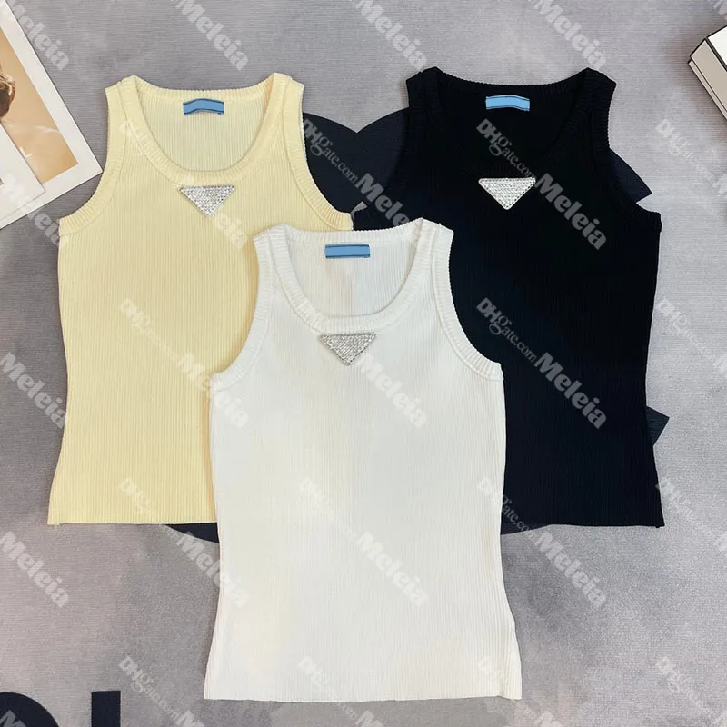 Camisetas sin mangas con insignia de triángulo de diamantes Camisetas sin mangas recortadas de punto Camisetas P de diseñador para mujer