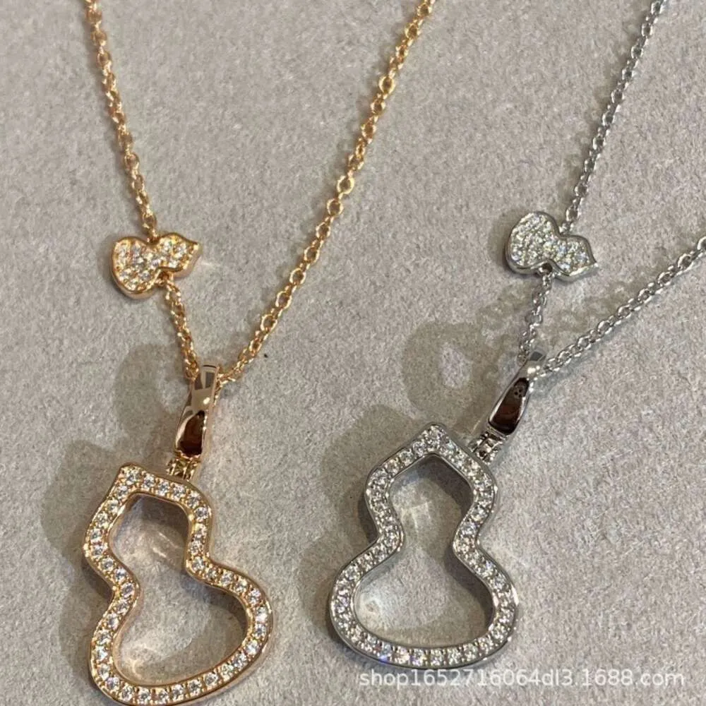 Дизайнерское ожерелье Qeelin Qilin Gourd, среднее полое ожерелье для женщин, покрытое 18-каратным розовым золотом, белым золотом, подвеска с камнем Mosang, женский интернет, красный искусственный бриллиант