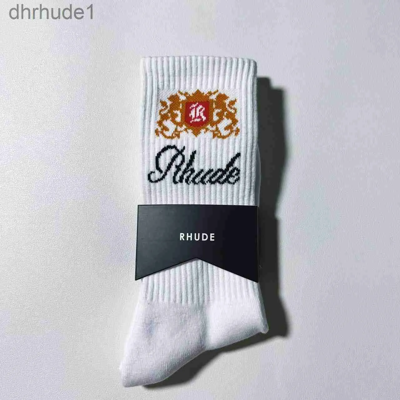 Rhude Cotton Sock Men Men Designer Designer Luksusowa wysokiej jakości Pure Knit Comfort Reprezentatywna dezodoryzacja DEODORIZACJA PRZEWODNIK LET IN AIR SOTOCKINGS Modna Czarna