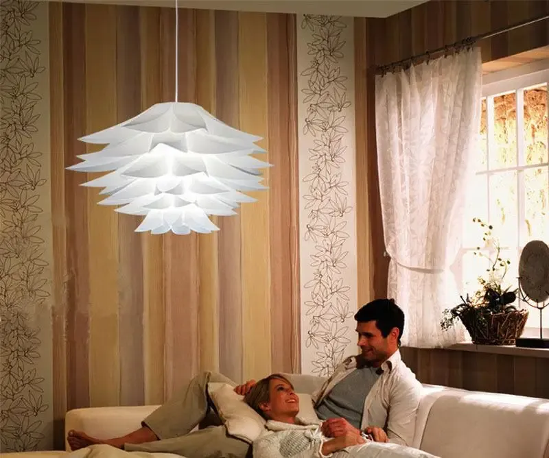 Lampadario a forma di loto fai-da-te Paralume a sospensione in PP Decorazione della stanza da soffitto Luci puzzle Paralume moderno 35 cm con filo lampada a sospensione