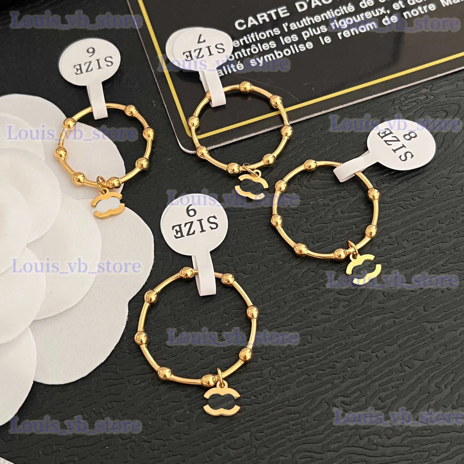 Bandringen Luxe sieraden Ontwerper Liefdesringen Vrouwen Ringbedels Bruiloftsbenodigdheden 18K vergulde roestvrijstalen ring Fijne vingerring T240228