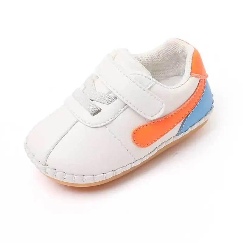 Sneakers de bébé en plein air chaussures d'enfants