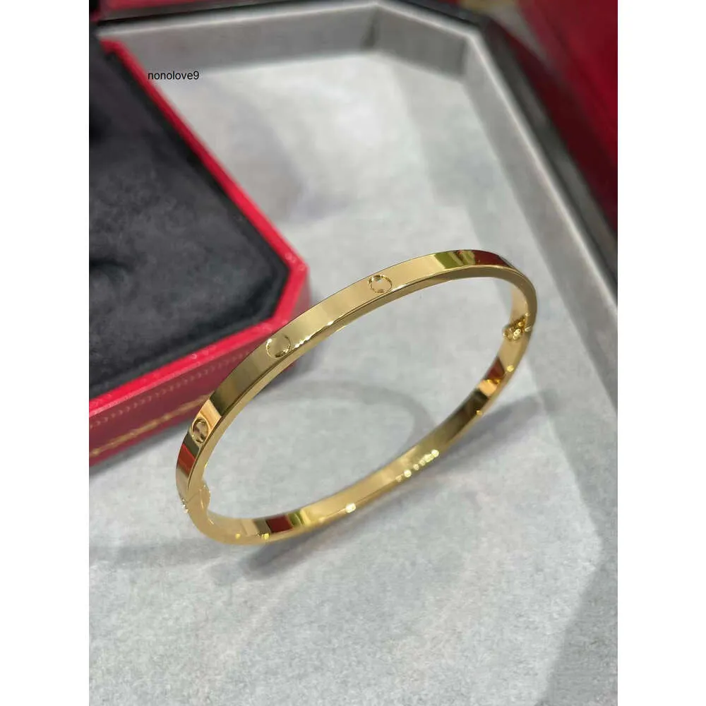 2024 nova pulseira de ouro pulseira fina para mulheres amor sem topo de diamante v-ouro 18k pulseira de prata estilo aberto jóias de casamento para presente