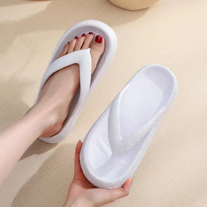 Slippers Type Of Flip Flop Clip Foot Anti Slip Outdoor Summer Soft Sole Bathroom Couple Wearing Sandals Casual Thick