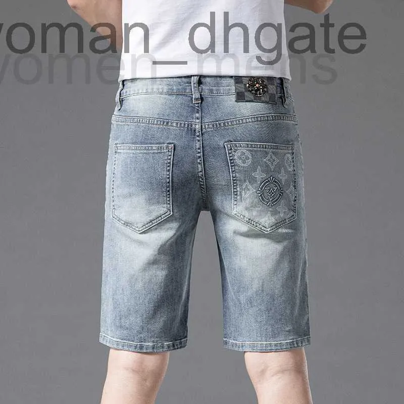 Designer de concepteurs de jeans masculins légers de luxe en denim shorts estivaux minces polyvalentes slim slim fit raide jambe élastique occasionnelle v8sh 4vw6