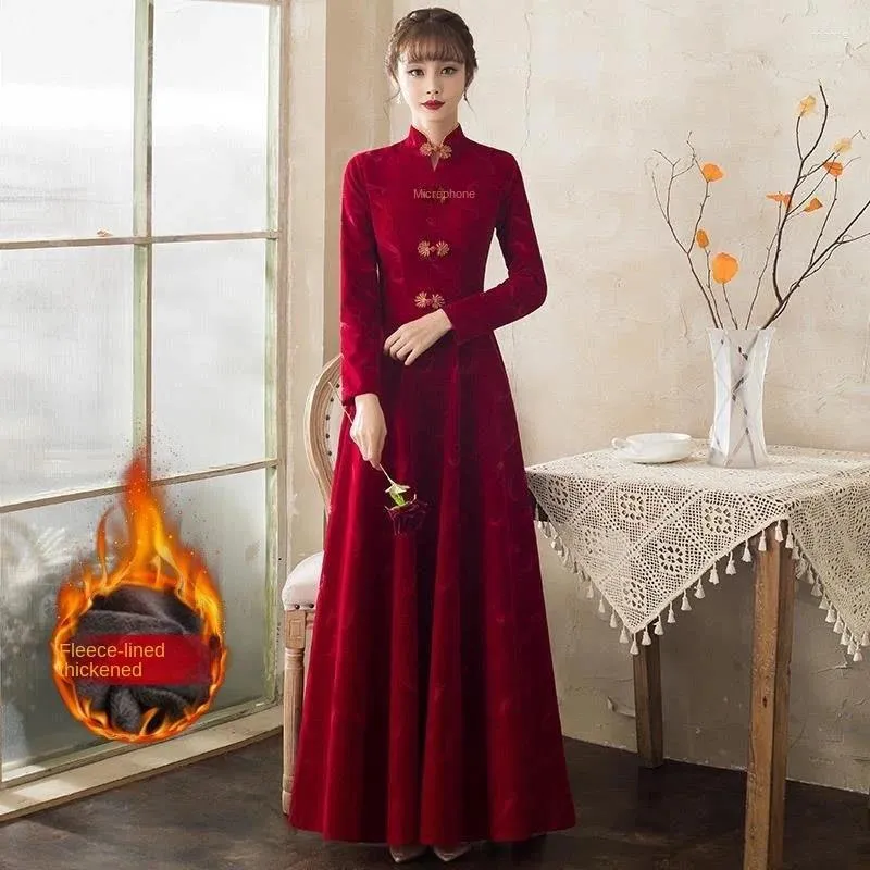 Vêtements ethniques 2024 automne et hiver épaissi style chinois robe rétro longueur genou grand ourlet amélioré Cheongsam quotidien Qipao