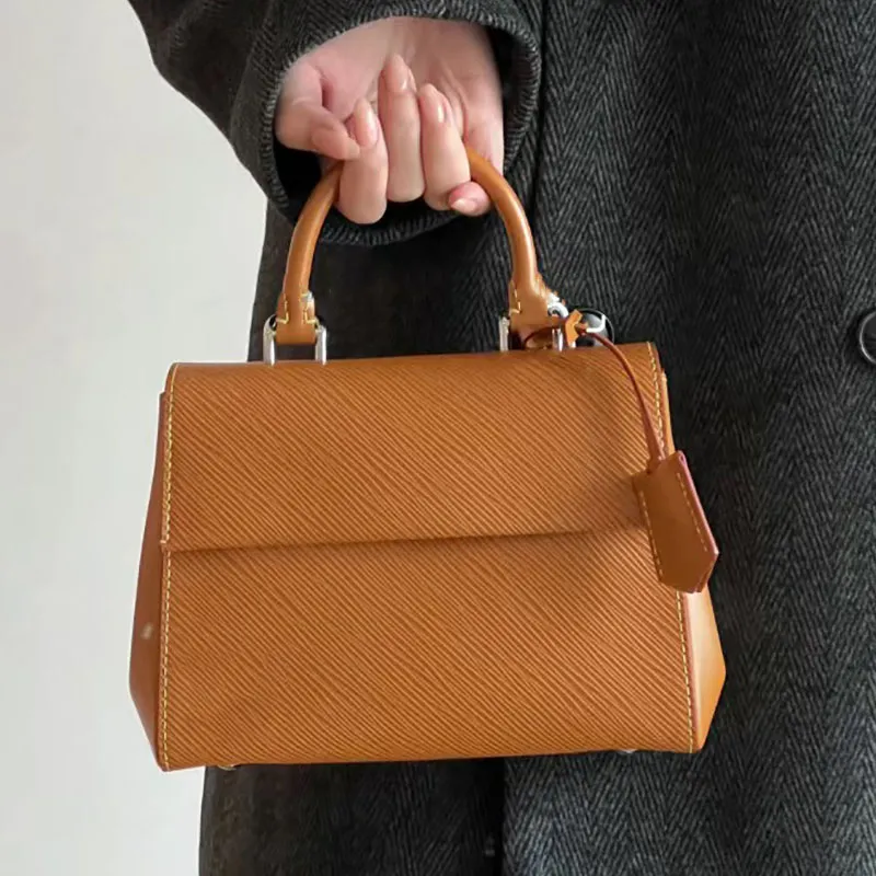 Designväska kvinnor handväska mode handtag axel crossbody handväska klassisk vatten krusning tygväskor klumpiga bb shopping totes flap korthållare med dammväska