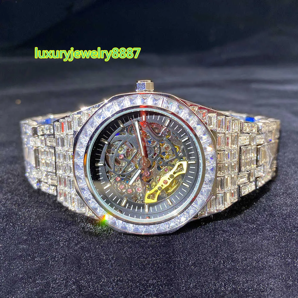 Hip Hop Iced ut högkvalitativ lyx Baguette CZ Zircon Diamond Mens Watch Waterproof Automatic Movement Mechanical Watches