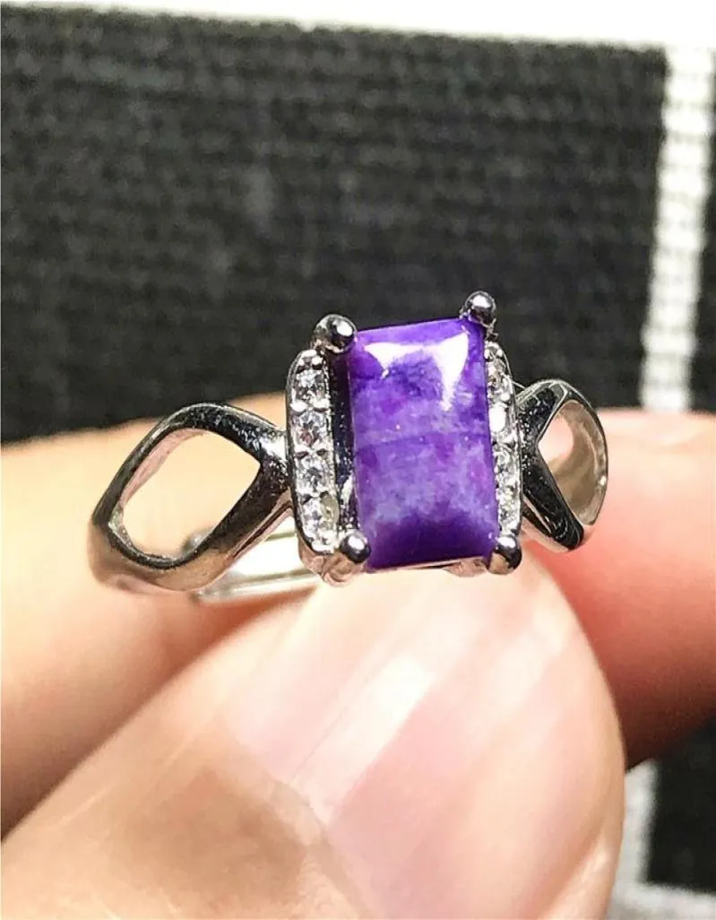 Cluster Rings 9x7mm Top Natural Purple Sugilite Ring Smycken för kvinnlig man 925 Silver Anticancer Stone Pärlor Crystal Justerbar1777432